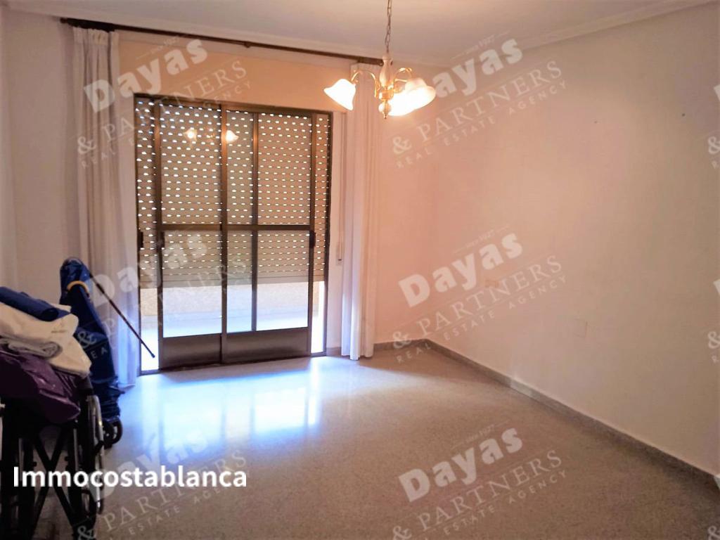 Apartment in Orihuela, 119 m², 80,000 €, photo 2, listing 67646496