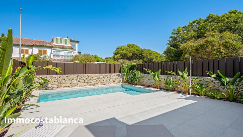 Villa in Pilar de la Horadada, 264 m², 560,000 €, photo 3, listing 36731616