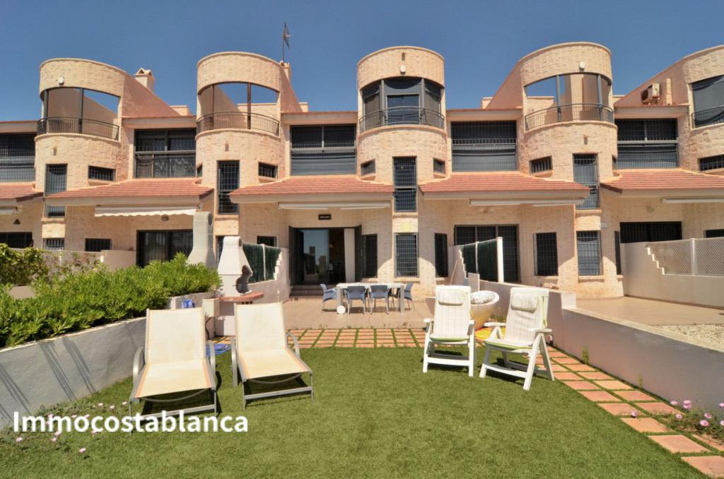 Terraced house in Dehesa de Campoamor, 159 m², 675,000 €, photo 2, listing 23854496