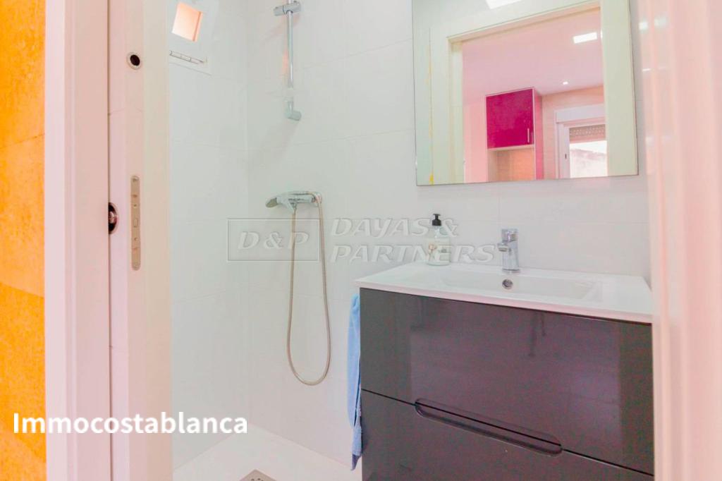 Detached house in Orihuela, 180 m², 133,000 €, photo 1, listing 51983456