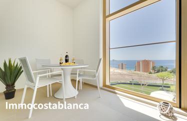 Apartment in Benidorm, 77 m²