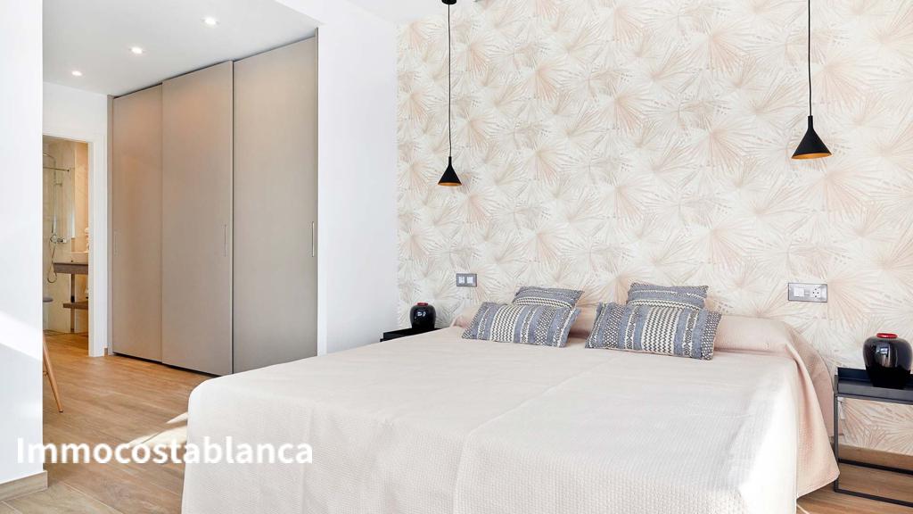 5 room villa in Torrevieja, 154 m², 475,000 €, photo 2, listing 18332648