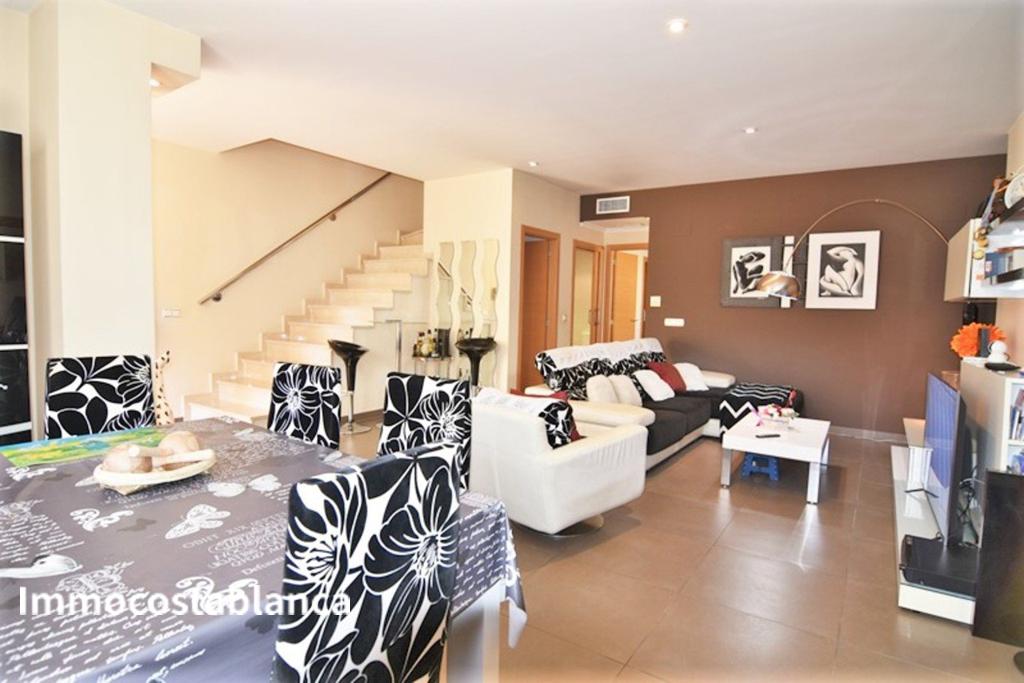 Villa in Benidorm, 266 m², 420,000 €, photo 2, listing 65995536