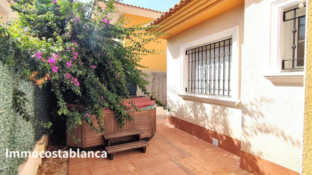 Villa in Torrevieja, 105 m², 230,000 €, photo 9, listing 20681776
