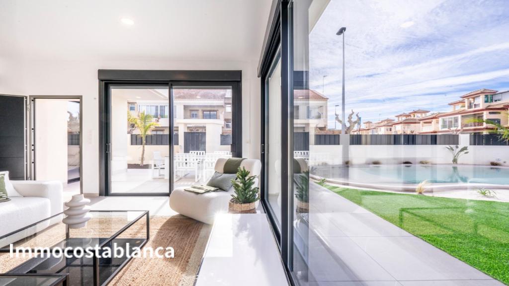 Villa in Alicante, 242 m², 416,000 €, photo 3, listing 34091616