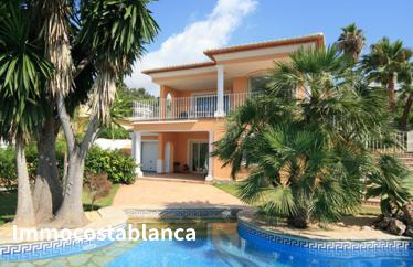 Detached house in Moraira, 300 m²