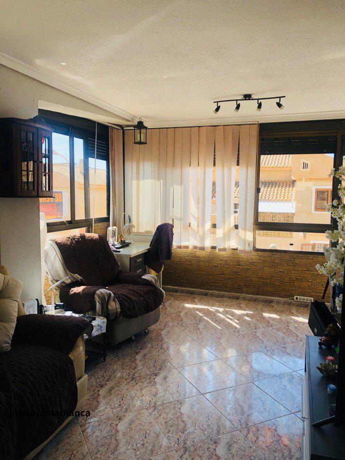 Apartment in Torrevieja, 106,000 €, photo 2, listing 15419128