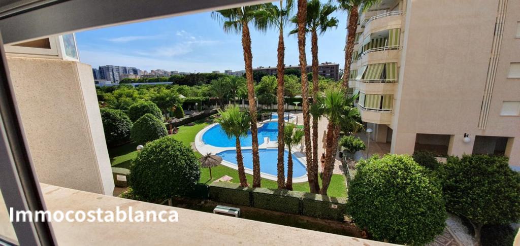 Apartment in Alicante, 118 m², 210,000 €, photo 1, listing 32828816