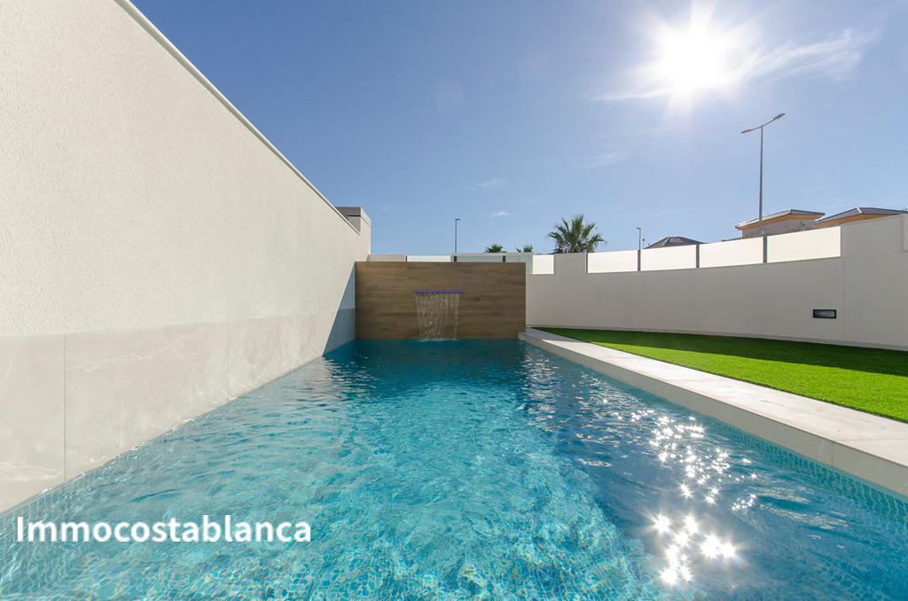 Villa in Los Montesinos, 170 m², 360,000 €, photo 1, listing 18723376