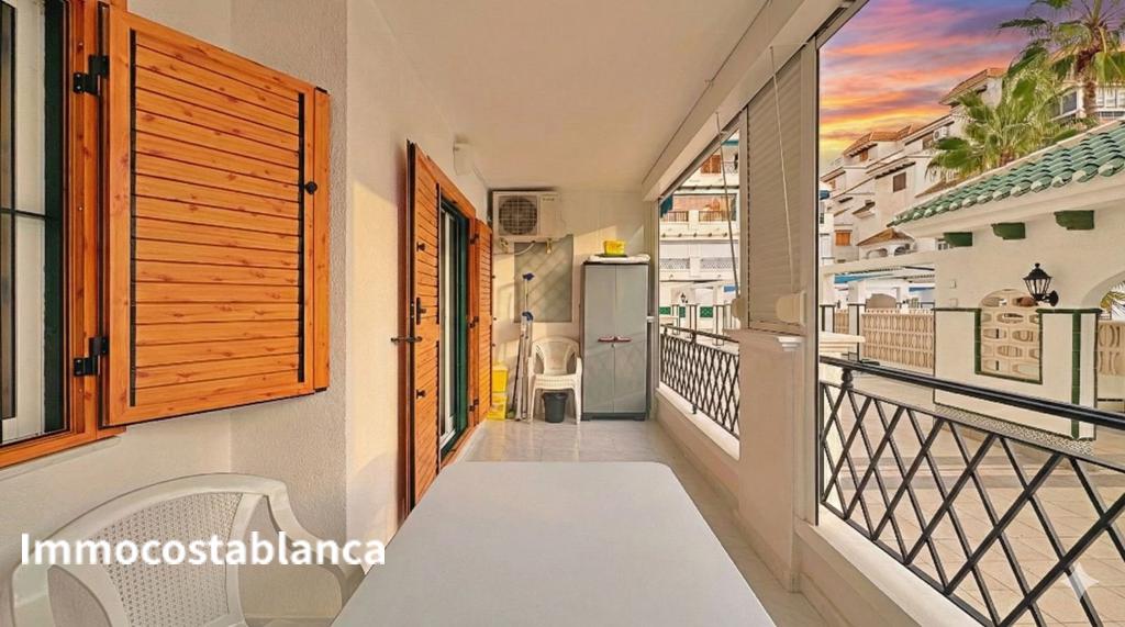 Apartment in Torrevieja, 45 m², 188,000 €, photo 3, listing 52943536