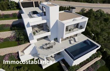Detached house in Alicante, 320 m²