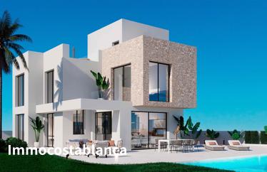 Detached house in Finestrat, 330 m²