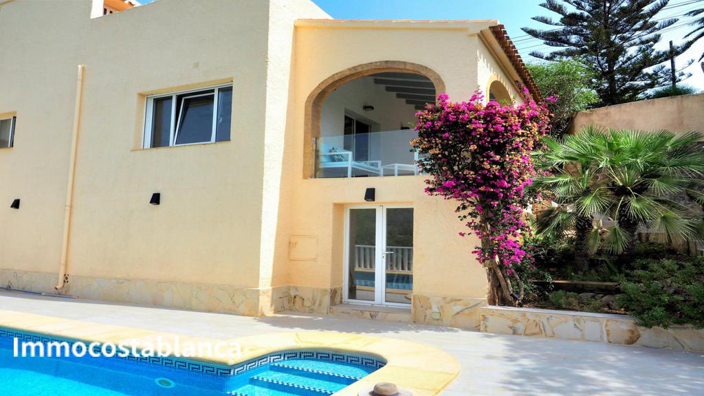 Villa in Javea (Xabia), 711 m², 850,000 €, photo 1, listing 42091616