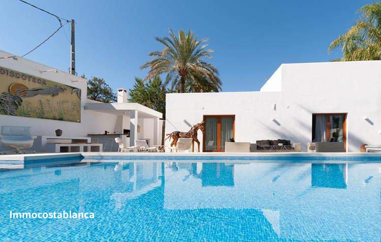 Villa in L'Alfàs del Pi, 925,000 €, photo 2, listing 78637936