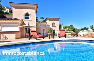 8 room villa in Denia, 425 m²