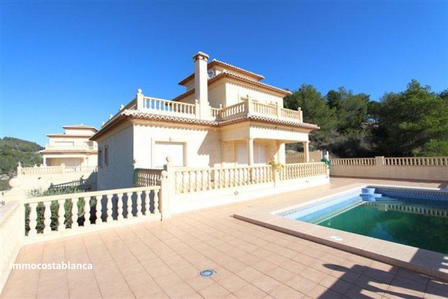 5 room villa in Calpe, 350 m², 340,000 €, photo 1, listing 23727688