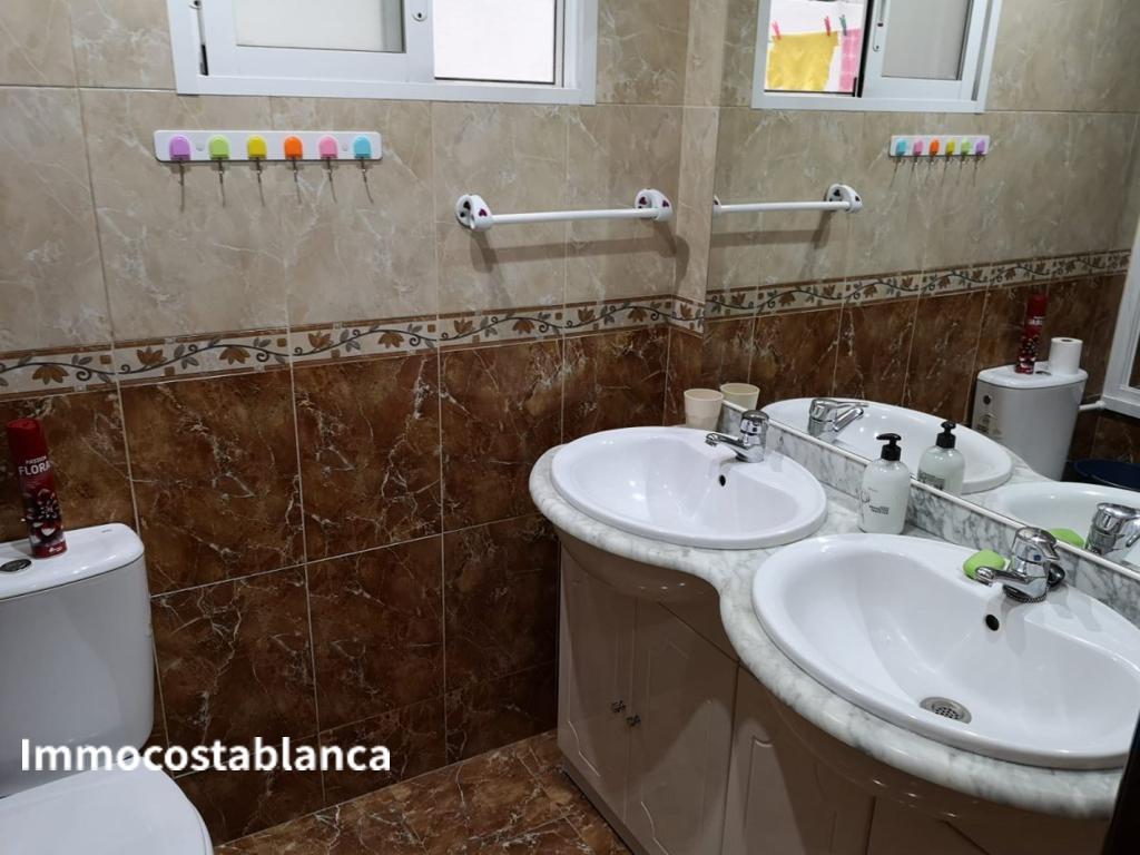 4 room apartment in Alicante, 91 m², 79,000 €, photo 9, listing 5500648