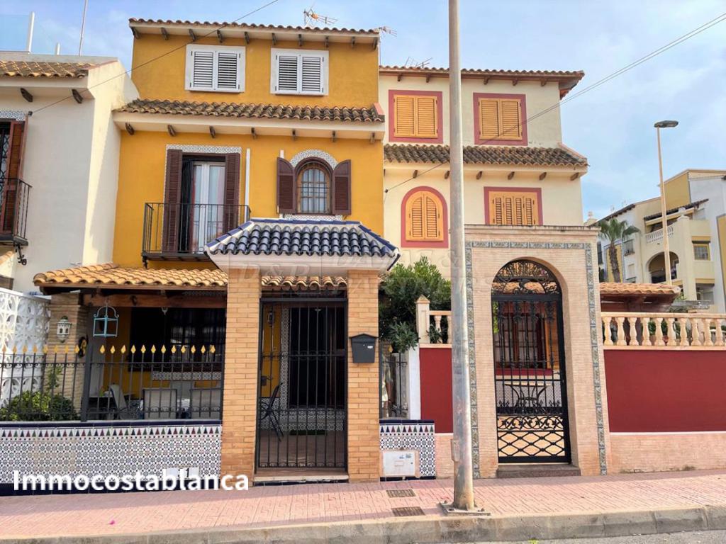 Townhome in Torrevieja, 120 m², 235,000 €, photo 8, listing 4175456