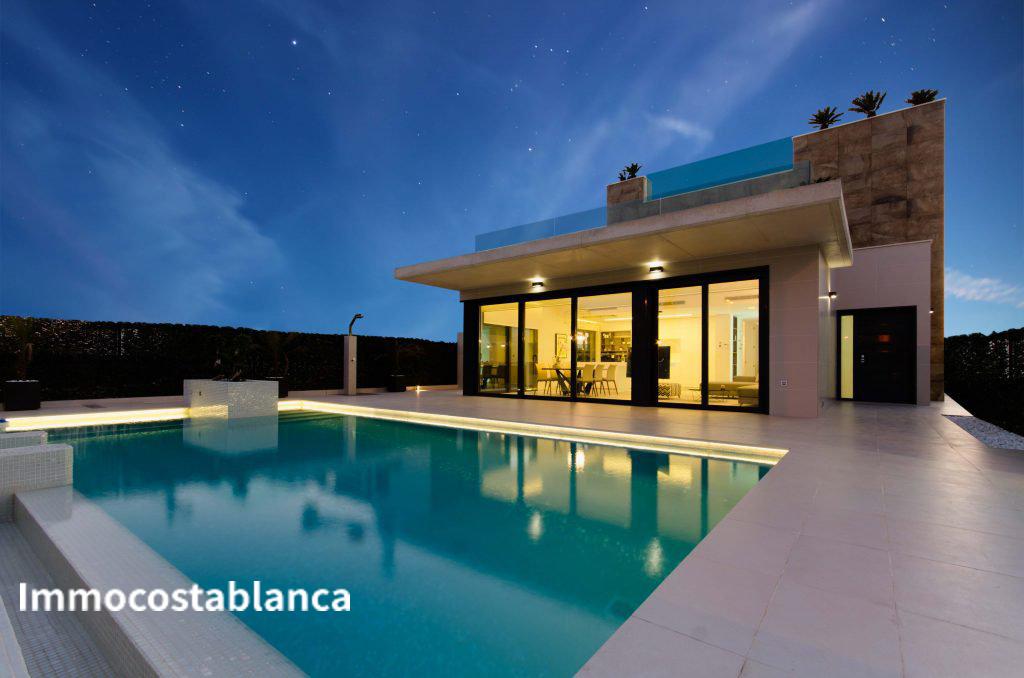4 room villa in Orihuela, 197 m², 1,050,000 €, photo 3, listing 49044016