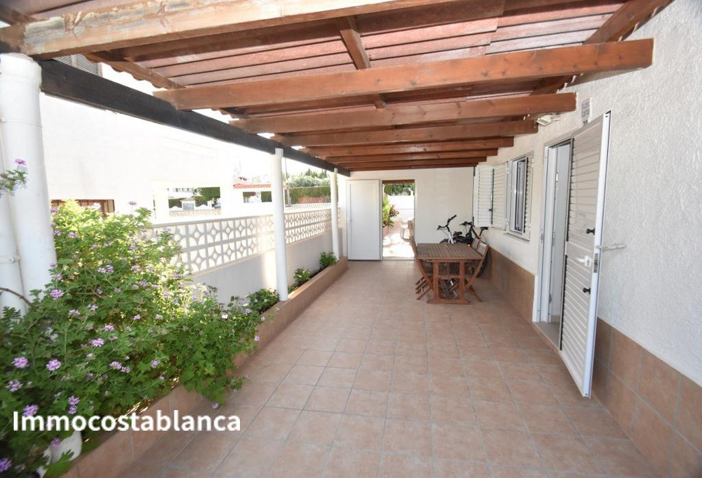 3 room apartment in Alicante, 95 m², 112,000 €, photo 2, listing 9721696