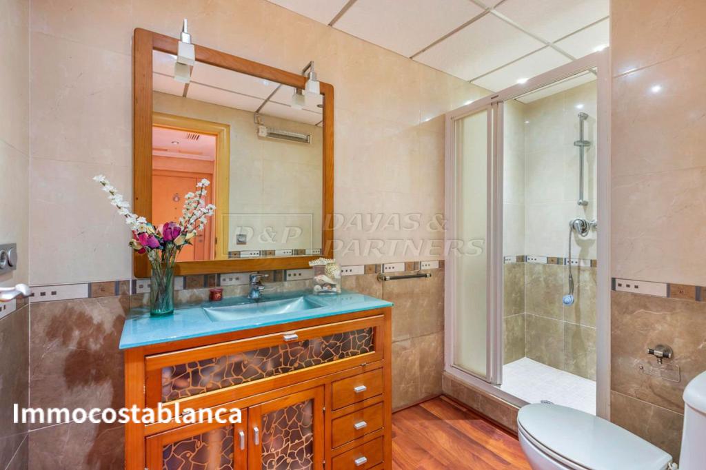 Townhome in Torrevieja, 250 m², 479,000 €, photo 10, listing 11841936