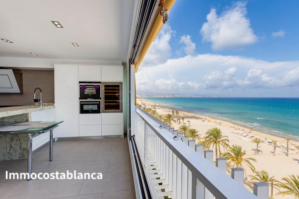 3 room apartment in Alicante, 70 m², 450,000 €, photo 2, listing 9584016