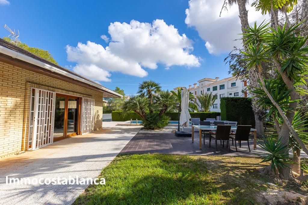 Villa in Orihuela Costa, 366 m², 670,000 €, photo 7, listing 4697216