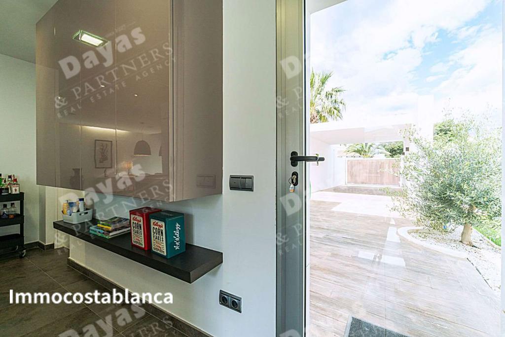 Villa in Dehesa de Campoamor, 203 m², 1,175,000 €, photo 1, listing 5069696
