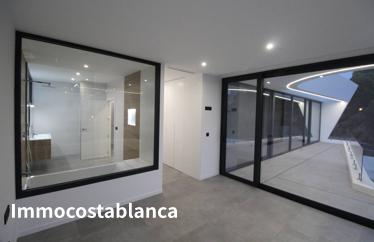 Detached house in Calpe, 303 m²