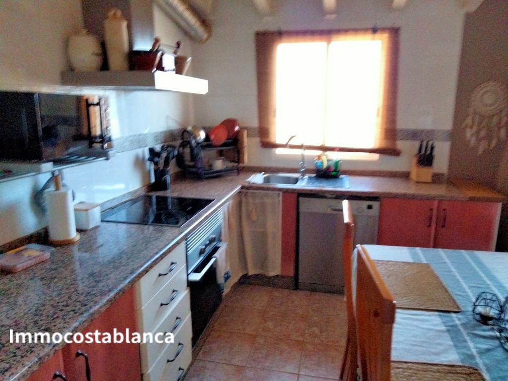 Townhome in Alicante, 300 m², 268,000 €, photo 4, listing 33997136