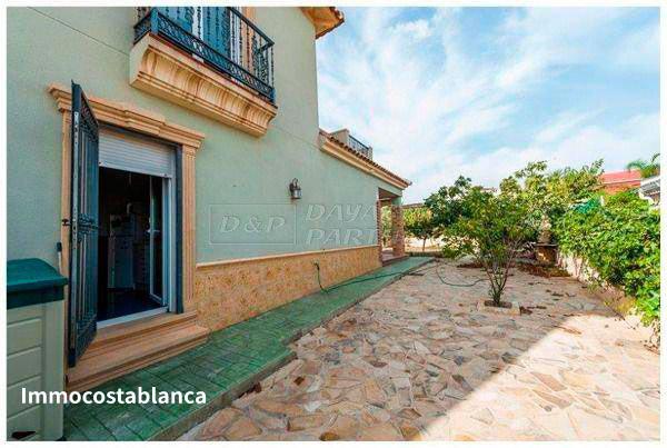 Villa in Torrevieja, 340 m², 449,000 €, photo 10, listing 54341776