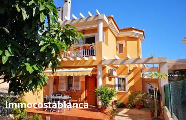 Detached house in Arenals del Sol, 80 m²