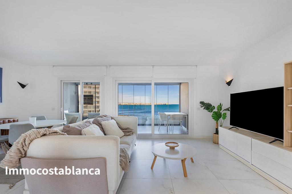 Apartment in Torrevieja, 122 m², 765,000 €, photo 1, listing 7408416