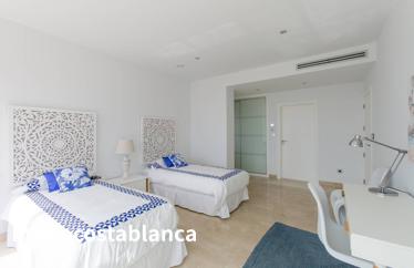 Detached house in Moraira, 497 m²