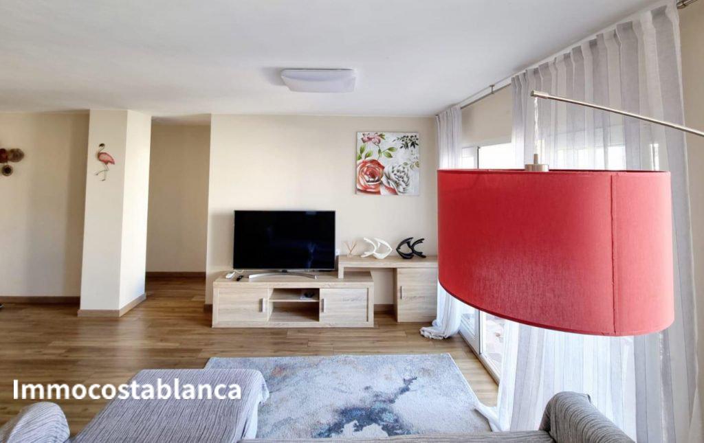 4 room apartment in Benidorm, 123 m², 325,000 €, photo 2, listing 28489856