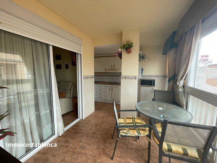Apartment in Torrevieja, 70 m², 75,000 €, photo 7, listing 54399216