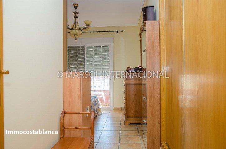 Detached house in Alicante, 270 m², 188,000 €, photo 2, listing 34051928