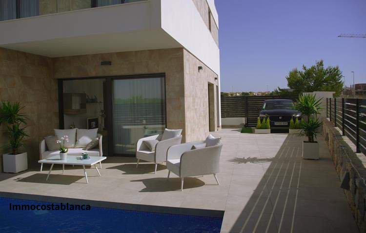 Villa in Los Montesinos, 203 m², 325,000 €, photo 2, listing 860976