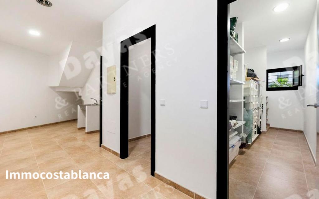 Villa in Torrevieja, 300 m², 649,000 €, photo 5, listing 12324096