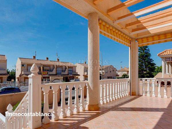 Townhome in Torrevieja, 170 m², 350,000 €, photo 8, listing 13737136