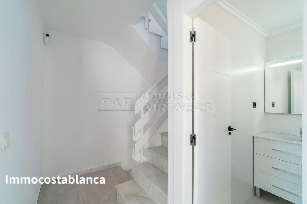 Townhome in Torrevieja, 134 m², 299,000 €, photo 1, listing 9055456