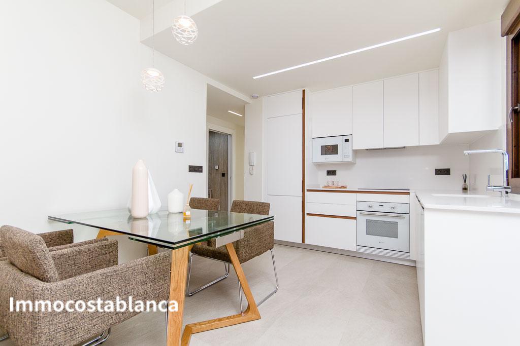 Apartment in Alicante, 186,000 €, photo 2, listing 16606328