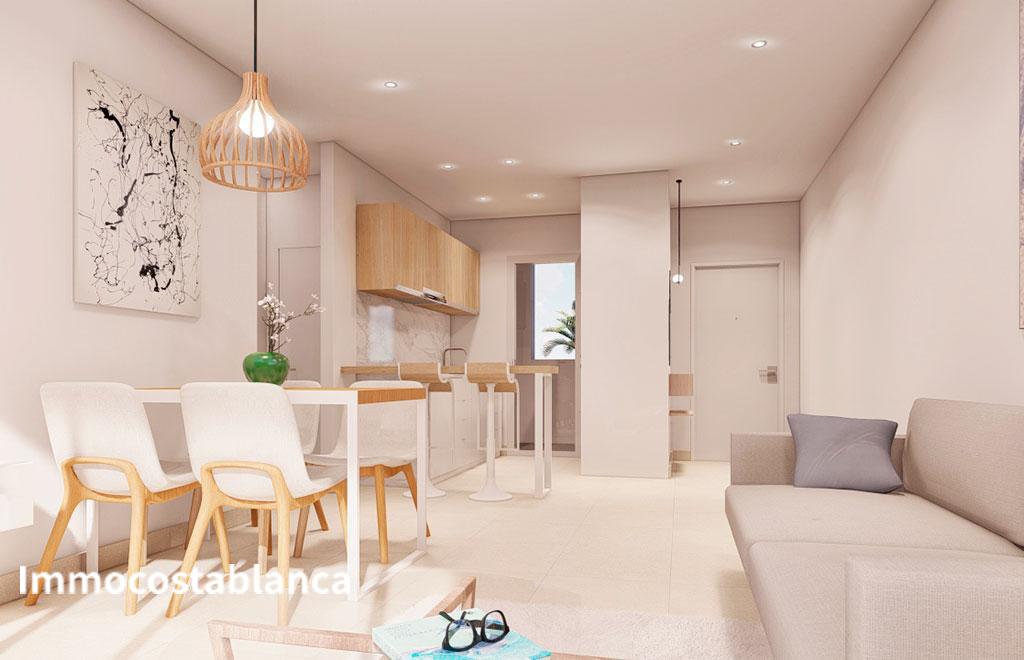 Apartment in Pilar de la Horadada, 138 m², 270,000 €, photo 1, listing 28138496
