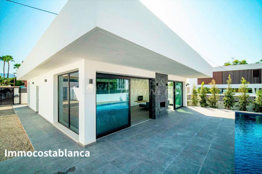 Villa in L'Alfàs del Pi, 150 m², 575,000 €, photo 1, listing 72630656