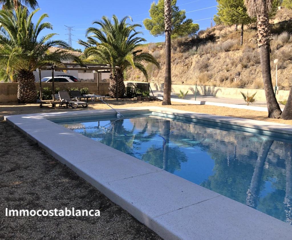 Villa in La Nucia, 250 m², 690,000 €, photo 5, listing 30224096