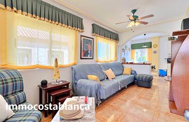 Apartment in Orihuela Costa, 64 m²