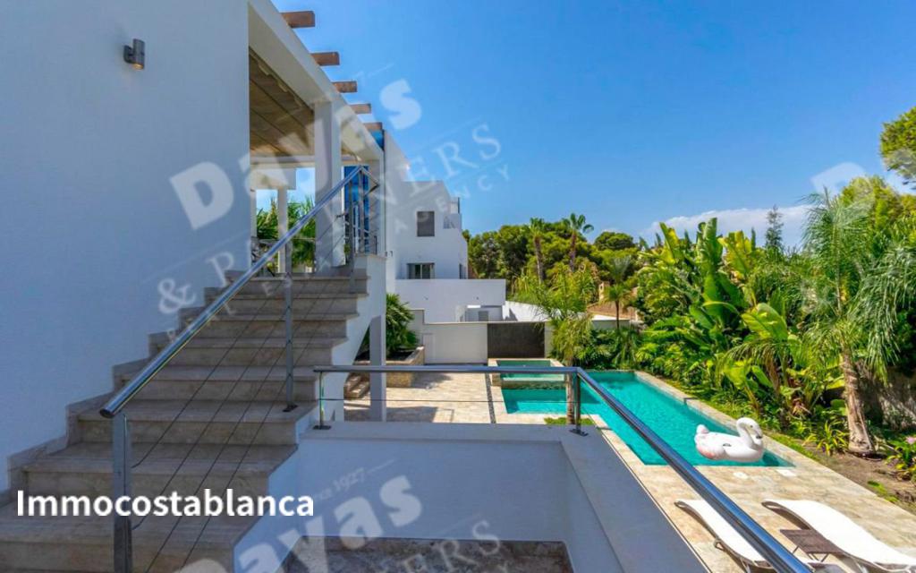 Villa in Torrevieja, 300 m², 649,000 €, photo 10, listing 12324096