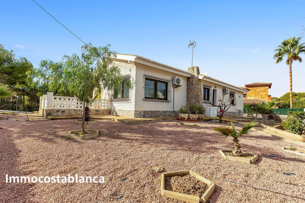 Villa in Torrevieja, 156 m², 460,000 €, photo 4, listing 76169136