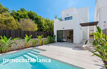 Villa in Pilar de la Horadada, 132 m²