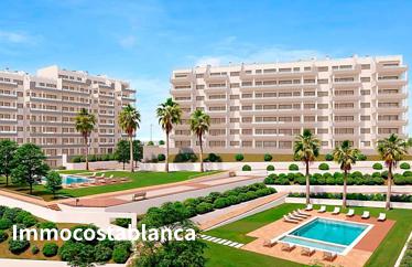 Apartment in San Miguel de Salinas, 93 m²